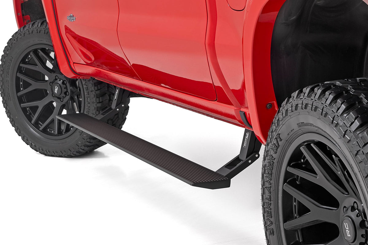 Power Running Boards | Dual Electric Motor | Crew Cab | Chevy/GMC 1500/2500HD/3500HD (19-26)