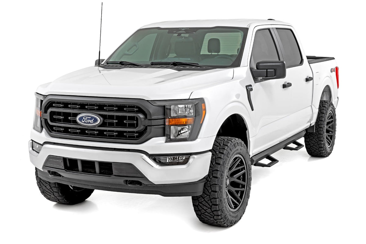 SRL2 Adj Aluminum Step | Crew Cab | Ford F-150/Lightning/F-250/F-350/Raptor (15-26)
